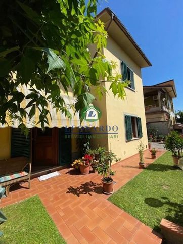 Villetta a schiera in residenziale in Via Sandro Pertini 51011