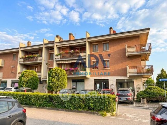Appartamento in residenziale in Viale Patrono d'Italia 43