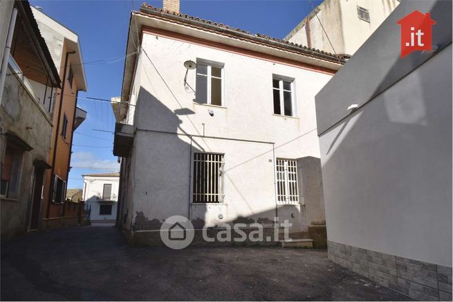 Casa indipendente in residenziale in Corso Duca degli Abruzzi