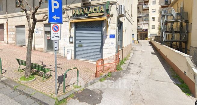 Garage/posto auto in residenziale in Via Salvatore Calenda 6