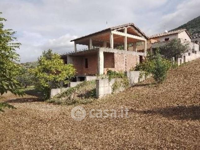 Terreno edificabile in residenziale in Via Casaletto Fraz. Bovara