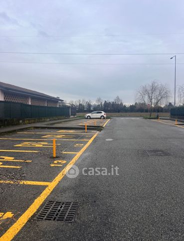 Box/posto auto in residenziale in Via Cascina Bonetta