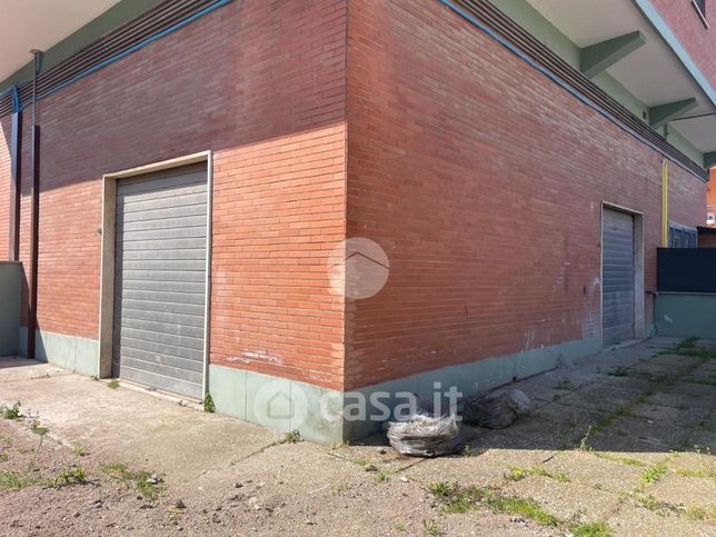 Box/posto auto in residenziale in Via Salvatore Riccobono 11