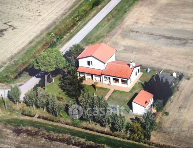 Villa in residenziale in Via Valle Staffano 4