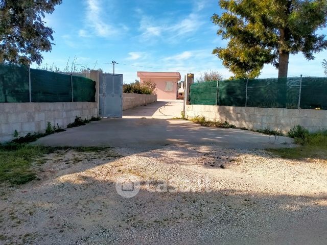 Casa indipendente in residenziale in Fondo Fondo Lamia