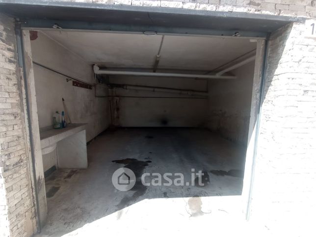 Box/posto auto in residenziale in Via Giacomo Filippo Porrata