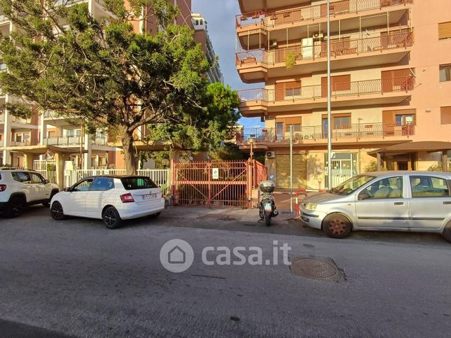 Garage/posto auto in residenziale in Via Monti Iblei 53