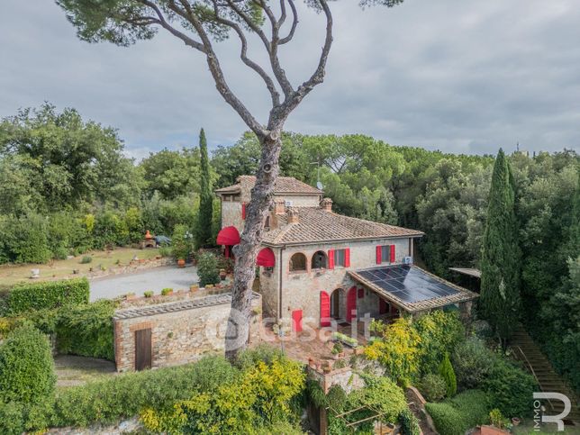 Villa in residenziale in Via Belvedere