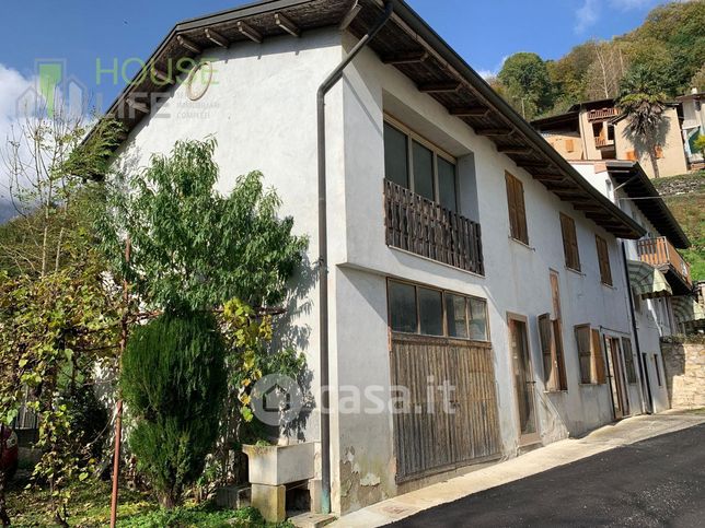 Casa indipendente in residenziale in Via Campagnola