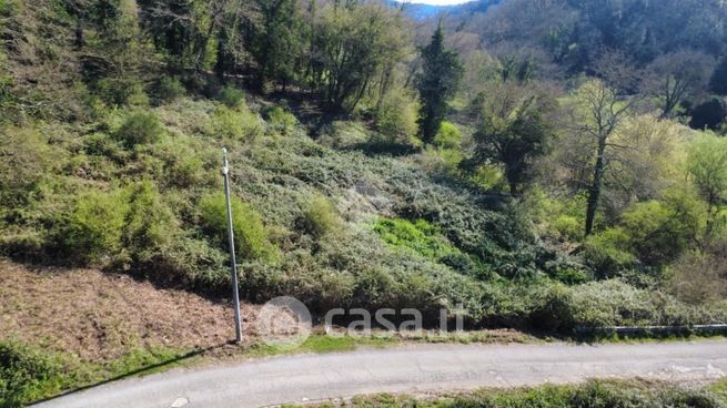 Terreno agricolo in commerciale in Via Pian Braccone