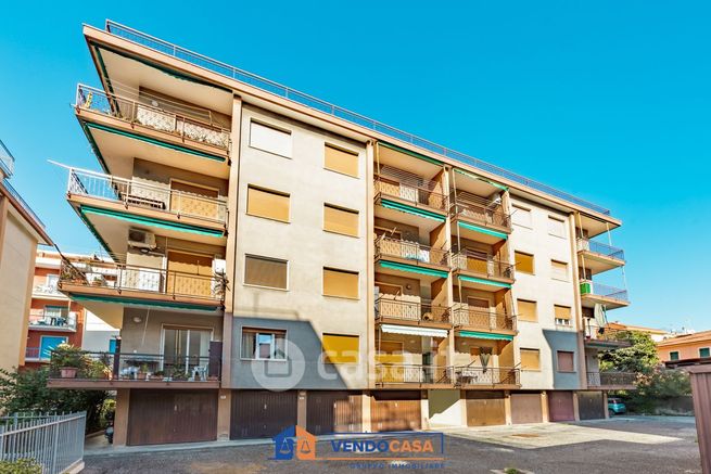 Appartamento in residenziale in Via Indiani 10