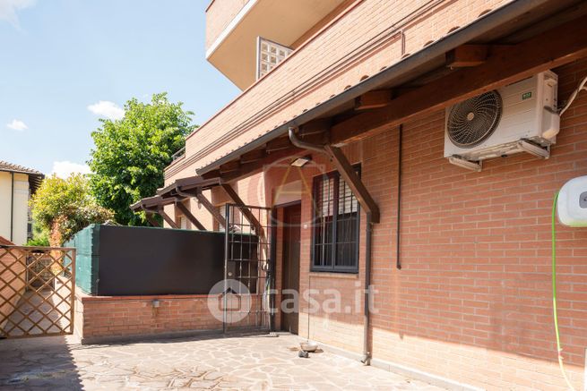 Appartamento in residenziale in Via Ferrarese 128