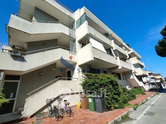 Appartamento in residenziale in Via Guglielmo Aurini 61