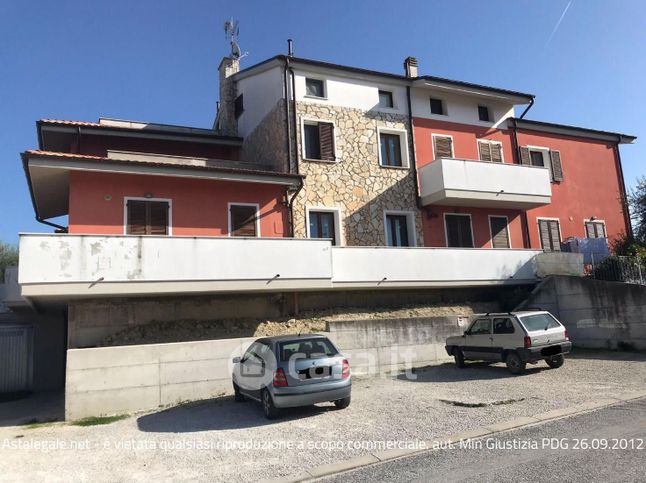 Garage/posto auto in residenziale in Via I'Maggio