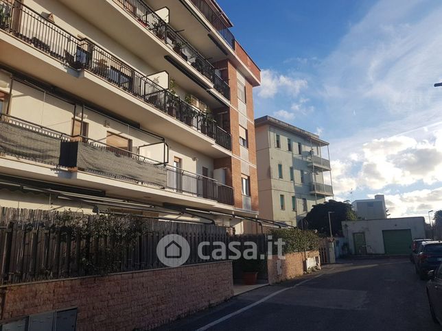 Appartamento in residenziale in Via Candido de Angelis