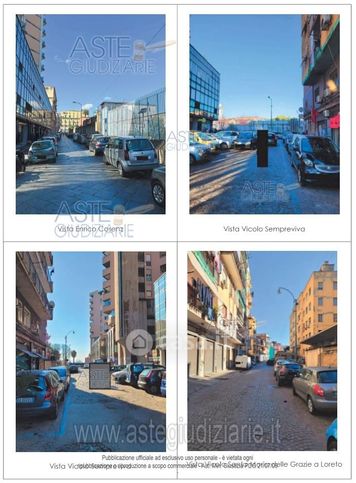 Box/posto auto in residenziale in Vicolo Sempreviva 20