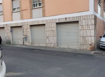 Box/posto auto in residenziale in Via Gildo Pensiero 7