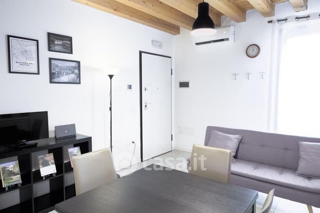 Appartamento in residenziale in Via Jacopo da Ponte
