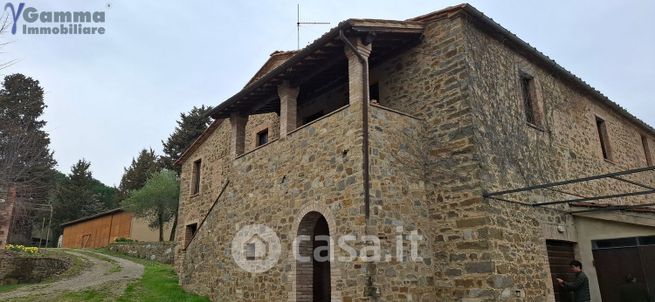 Villa in residenziale in pecaia