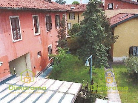 Appartamento in residenziale in Via Santa Caterina 4