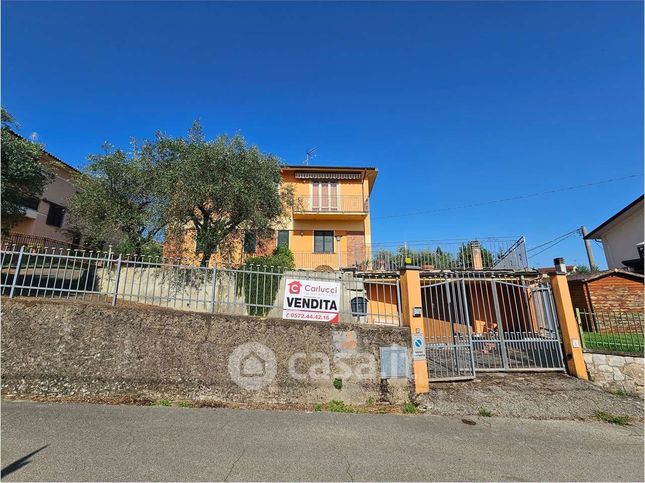 Appartamento in residenziale in Via della Costa 6