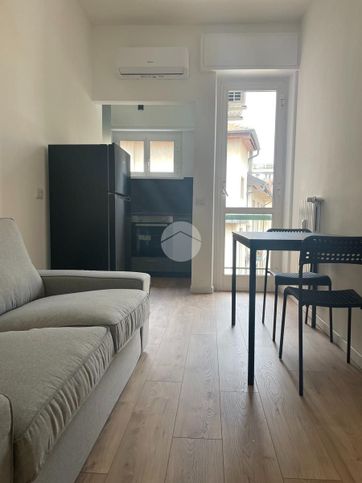 Appartamento in residenziale in Via Termopili 19