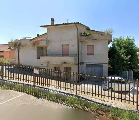 Appartamento in residenziale in Via Garcia Lorca 11