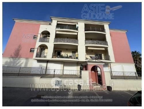 Appartamento in residenziale in Via Panaro 5