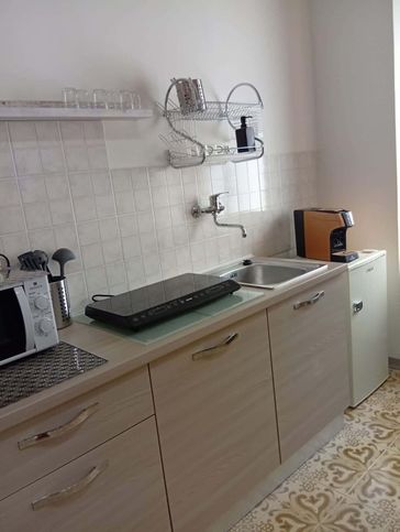 Appartamento in residenziale in Via de Amicis 5