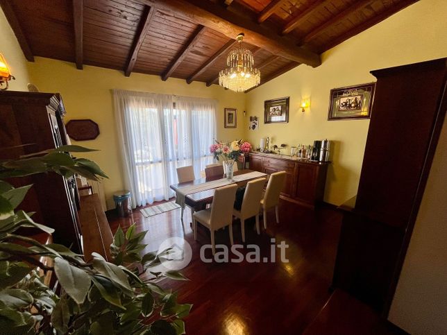 Villa in residenziale in Via di Trigoria