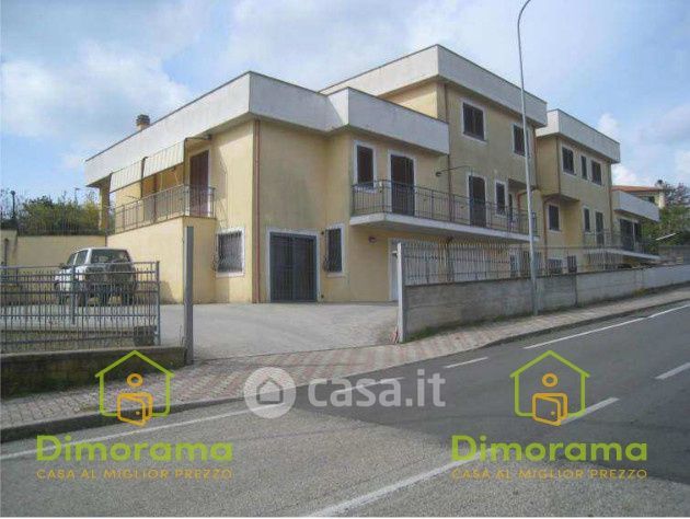 Appartamento in residenziale in Strada Provinciale 115