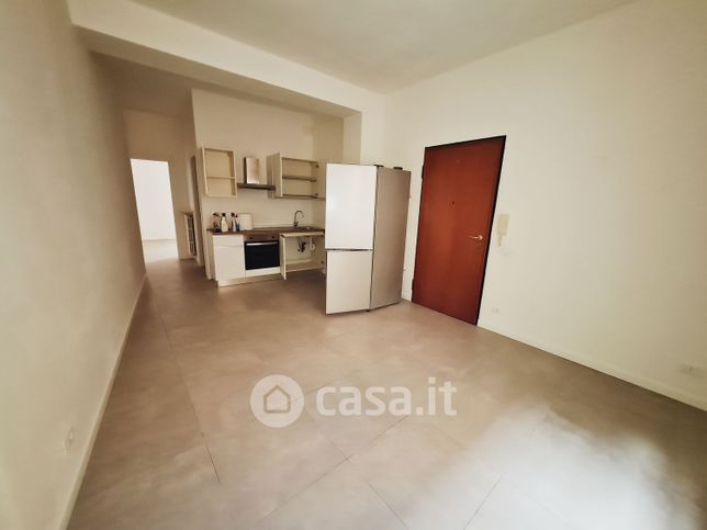 Appartamento in residenziale in Via Carlo Varese