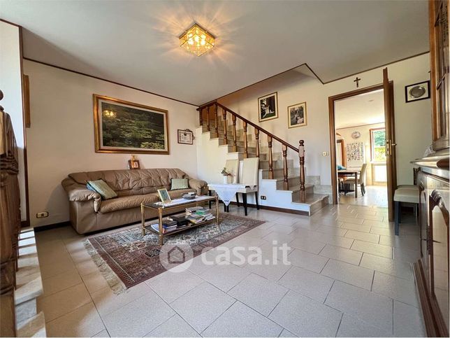 Villetta a schiera in residenziale in 