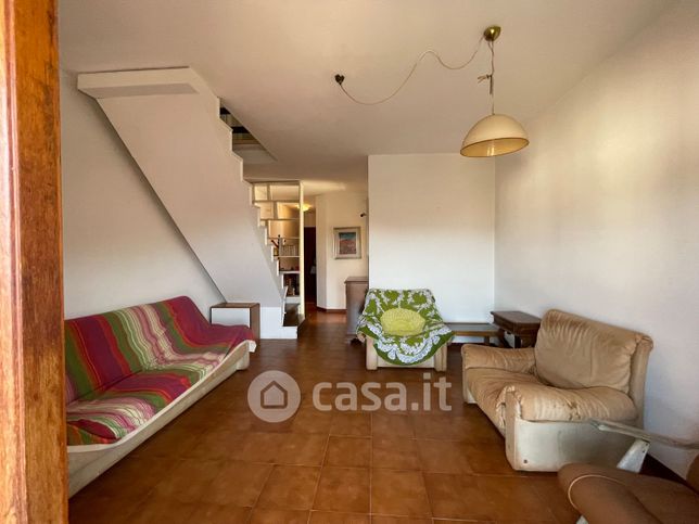 Appartamento in residenziale in Via Canaletto 12