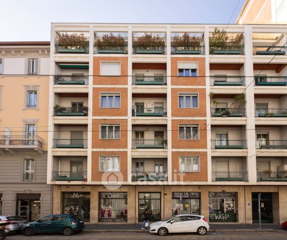 Appartamento in residenziale in Via Parmigianino 17