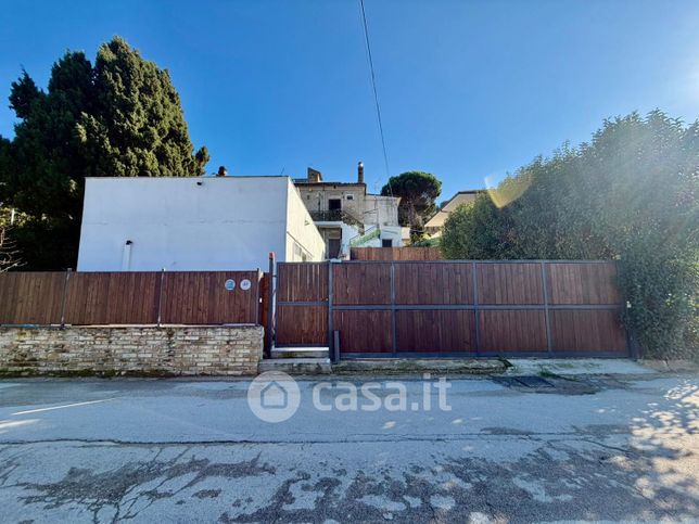 Villetta a schiera in residenziale in Contrada Valle Anzuca 27