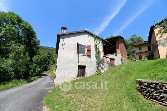 Rustico/casale in residenziale in Piazza Vittorio Veneto 57