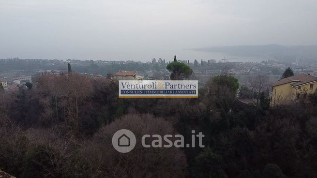 Rustico/casale in residenziale in Via Castello