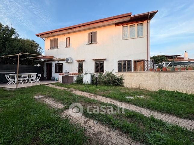 Appartamento in residenziale in Via Foglia