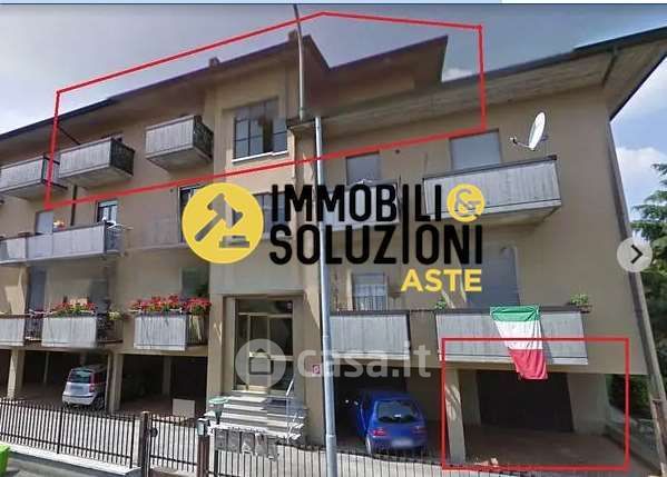 Appartamento in residenziale in Via Don Giacomo Lanzanova 4