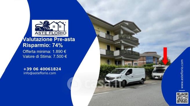 Box/posto auto in residenziale in Via Generale Carlo Alberto Dalla Chiesa