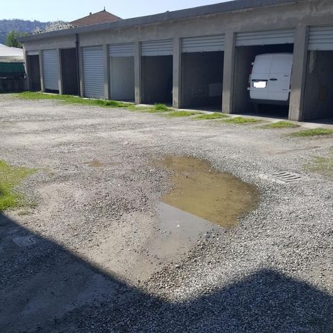 Garage/posto auto in residenziale in Strada Comunale da Bertolla all'Abbadia di Stura 11