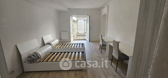 Casa indipendente in residenziale in Via Po 25