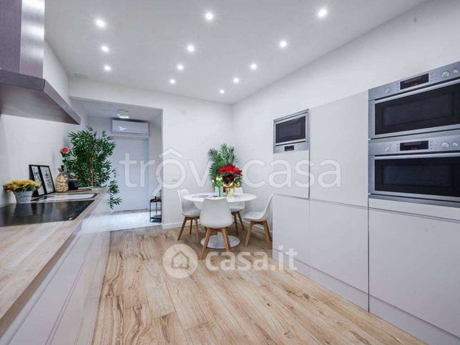 Appartamento in residenziale in Piazza Martiri Fioranesi