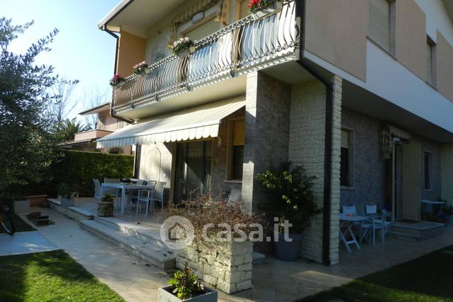 Casa indipendente in residenziale in Via Alessandro Volta