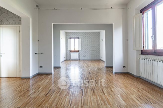 Appartamento in residenziale in Piazza Giacomo Matteotti 50053