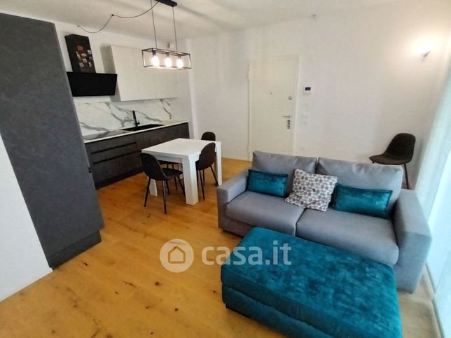 Appartamento in residenziale in Via Santa Matronilla
