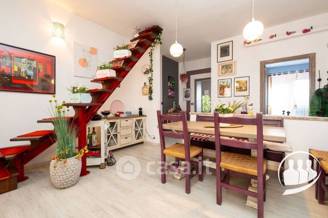 Appartamento in residenziale in Via Alfonso Lorenzini 10