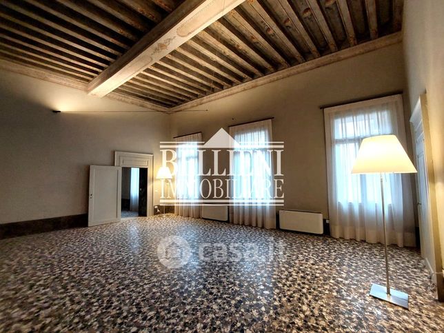 Appartamento in residenziale in Contrà dei Torretti