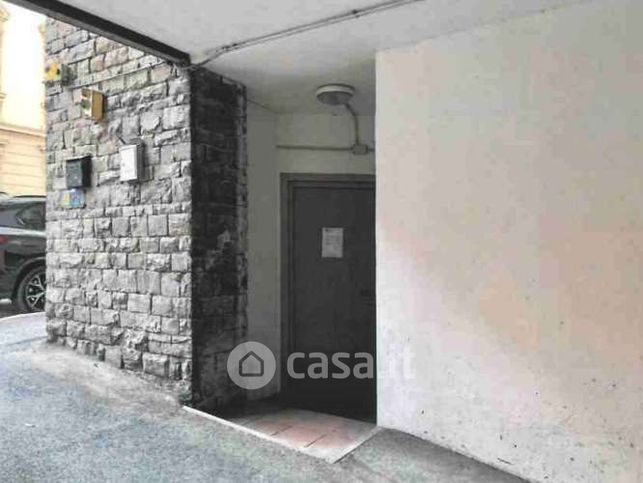 Ufficio in commerciale in Via Benedetto Varchi